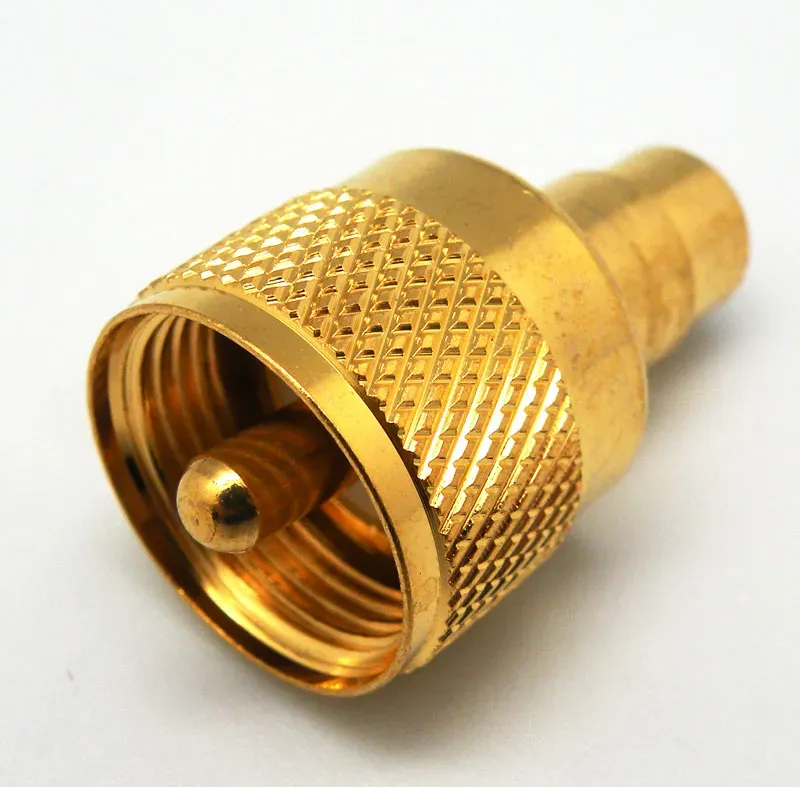 UHF MACHO - RCA HEMBRA, DORADO