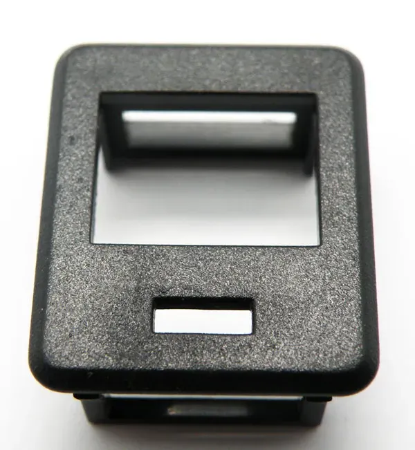 SOPORTE DE COLOR PARA PATCH PANEL VACIO, NEGRO