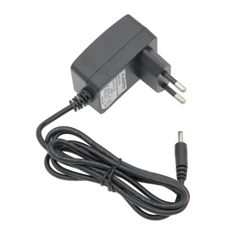 Alimentador Fijo 5V 2A [3.5x1.35mm][TABLETS]