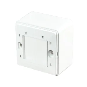 Carátula frontal con cepillo para caja de superficie 80x80mm | No incluye caja de superficie — imagen 3